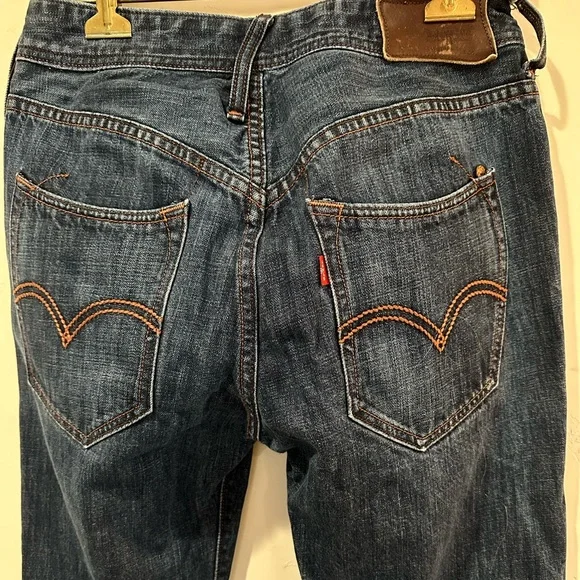 Unusual unisex Levi’s, ? Size 29 - Picture 2 of 7